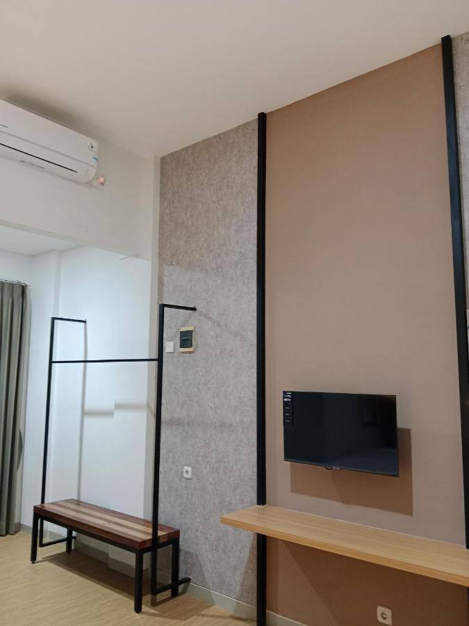 Andita Syariah Hotel Сурабая Экстерьер фото