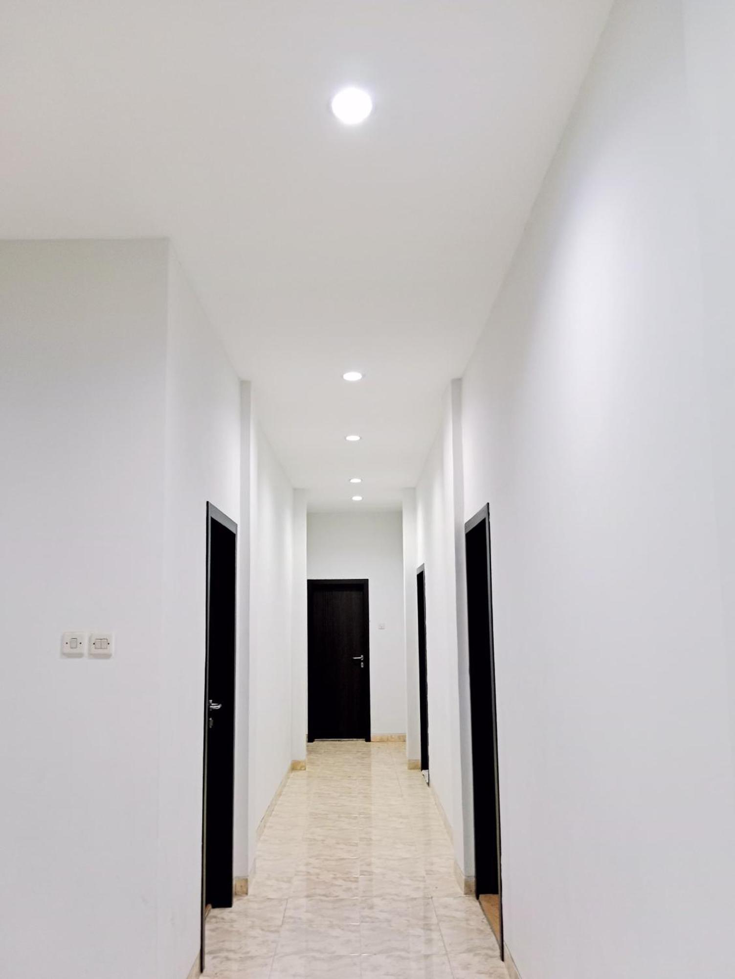 Andita Syariah Hotel Сурабая Экстерьер фото